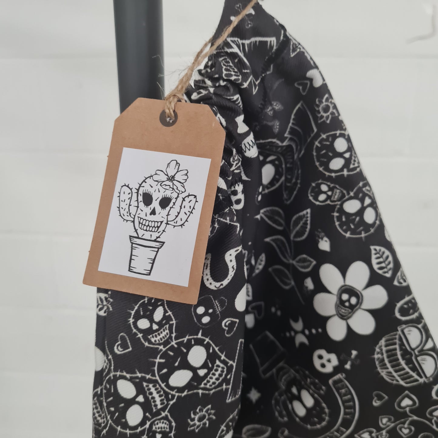 Drawstring Makeup bag - Black